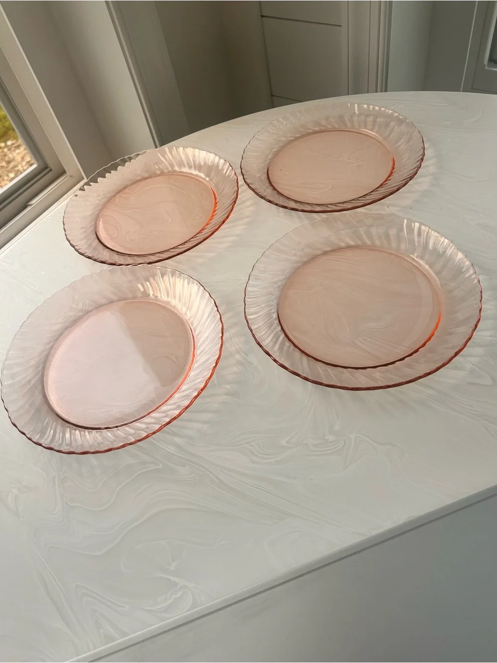 Vintage France Arcoroc Rosaline pink swirl Luncheon Plates  Set Of 4 8in. Round